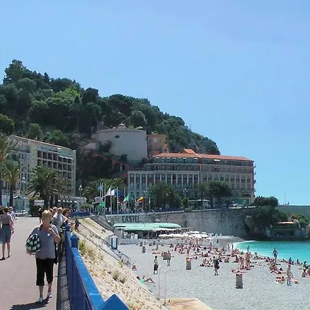 A Louer Au Coeur Du Carre D Or A Nice, Rue Dalpozzo A 150 Metres Des Plages * Νίκαια