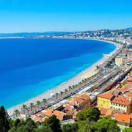 A Louer Au Coeur Du Carre Dor A Nice, Rue Dalpozzo A 150 Metres Des Plages * Nizza