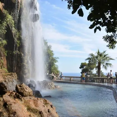 à Louer Au Cœur Du Carré D Or à Nice, Rue Dalpozzo à 150 Mètres Des Plages Appartamento *
