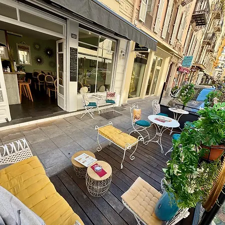A Louer Au Coeur Du Carre D Or A Nice, Rue Dalpozzo A 150 Metres Des Plages Apartmán Nice